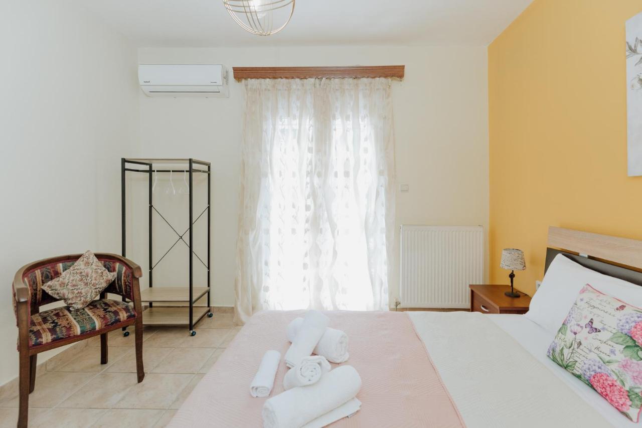 Happy Home Kavala Esterno foto